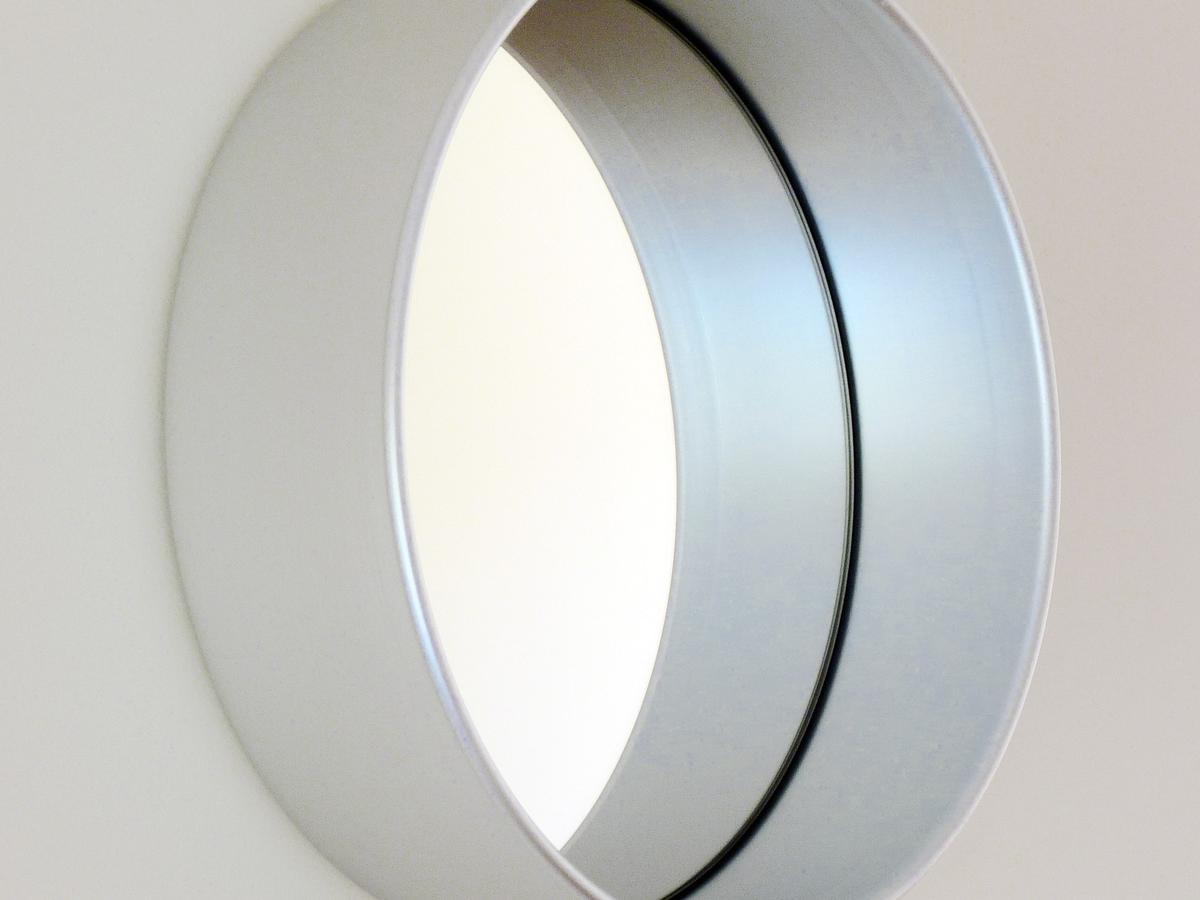 Porthole Mirror, Davin Larkin